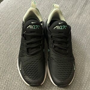 NIKE Airmax